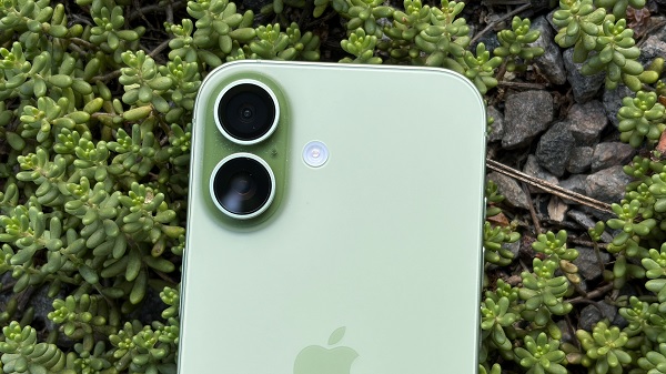 Camera cải tiến đáng chú ý