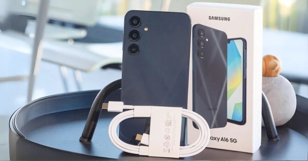 Samsung A16 sở hữu viên pin dung lượng 5000 mAh và hỗ trợ sạc nhanh 25W