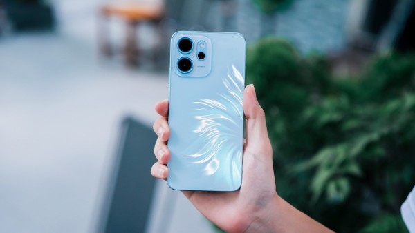 OPPO Reno14 F 5G