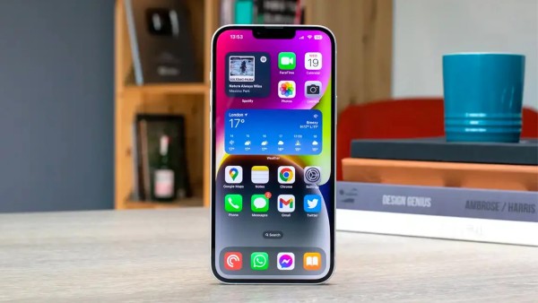 iPhone 13 Pro nâng cấp mạnh mẽ về màn hình, camera và khả năng xử lý