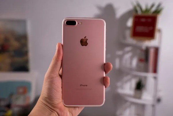 iPhone 7 Plus có ba phiên bản bộ nhớ trong