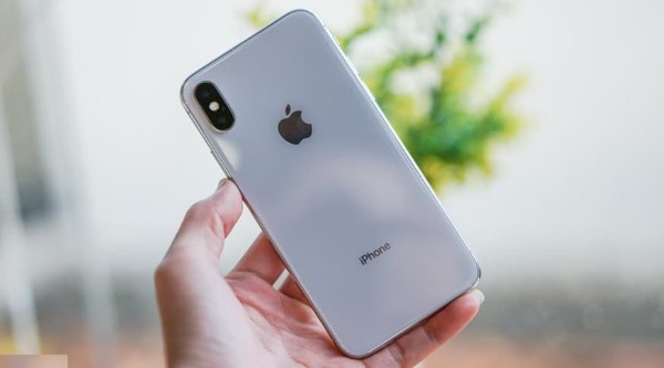 iPhone X màu bạc
