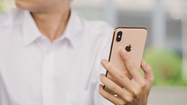 iPhone Xs có 3 tùy chọn bộ nhớ trong là 64GB, 256GB và 512GB