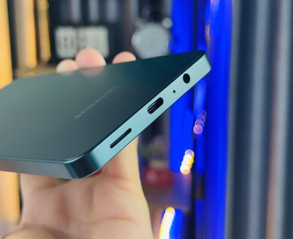 Galaxy A07 trang bị pin 5000mAh kèm sạc nhanh 25W