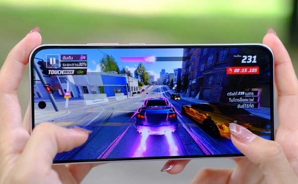 Hiệu năng mạnh mẽ