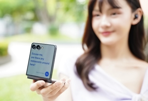 Âm thanh sống động, tích hợp tính năng AI