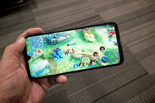 Hiệu năng ổn định 