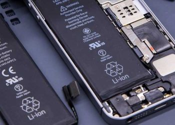 iPhone có thay pin được không