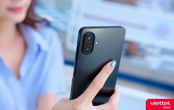  Thiết kế gọn gàng, màu sắc nổi bật