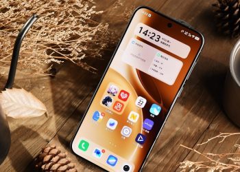 vivo sẽ ra mắt vivo X300 ngày 13/10: Siêu phẩm nhỏ gọn, chip Dimensity 9500 và camera 200MP thách thức mọi giới hạn