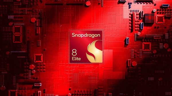 Cả hai đều được tích hợp chip Snapdragon 8 Elite