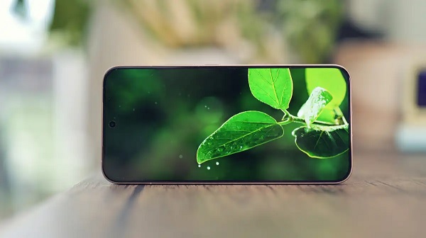 Xiaomi 15T Pro sở hữu màn hình vượt trội