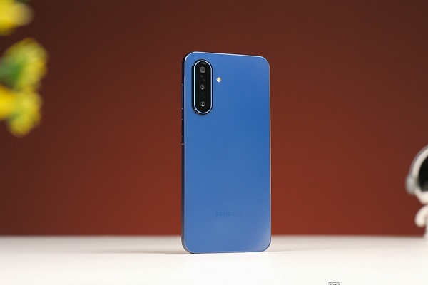 Samsung Galaxy A17 5G được trang bị khả năng kháng bụi và nước theo tiêu chuẩn IP57