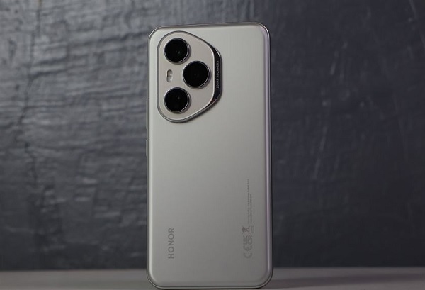 HONOR 400 Pro 5G gây ấn tượng với vẻ ngoài thanh lịch