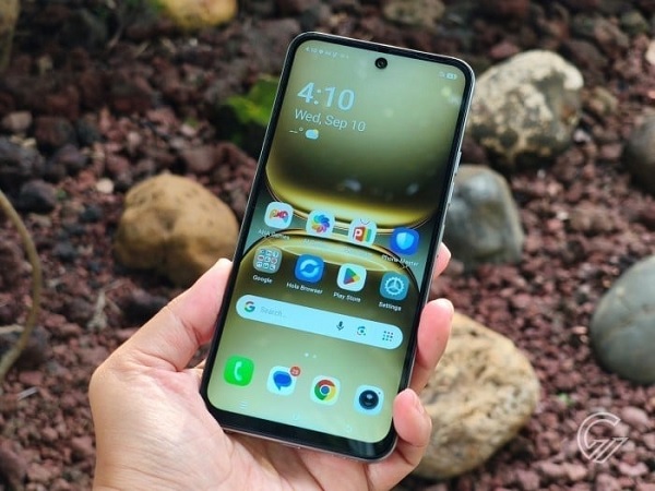 Màn hình rộng lớn, hỗ trợ tần số quét lên tới 120Hz