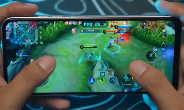 Hiệu năng ổn định, đáp ứng tốt các tác vụ cơ bản 