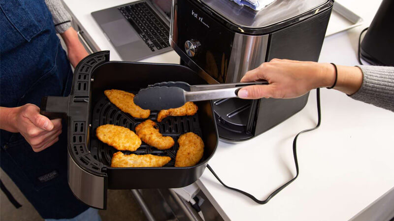 Hướng dẫn chi tiết cách sử dụng nồi chiên không dầu