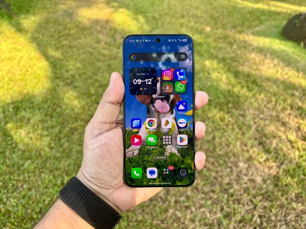 Màn hình siêu mỏng, hiển thị mượt mà