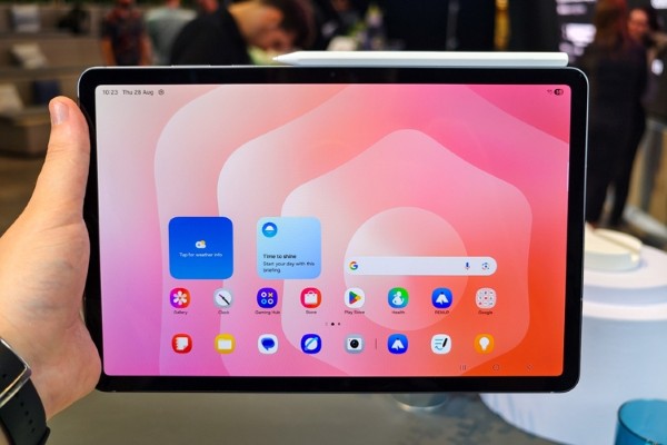 Galaxy Tab S11 trang bị vi xử lý Dimensity 9400+ từ MediaTek