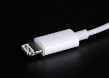 Đầu nối Lightning là gì
