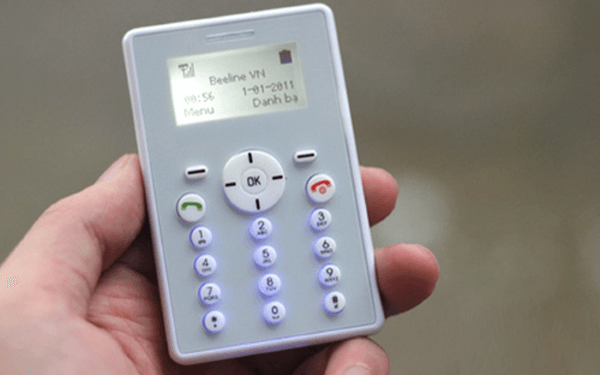 Bàn phím hình tròn của Beeline Mini có kích thước khá nhỏ