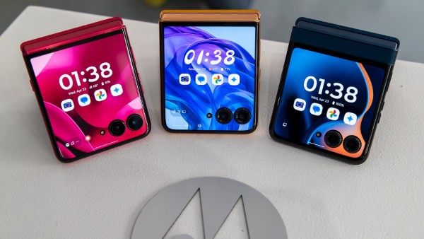 Điện thoại Motorola có nhiều điểm mạnh về thiết kế, hiệu năng và độ bền