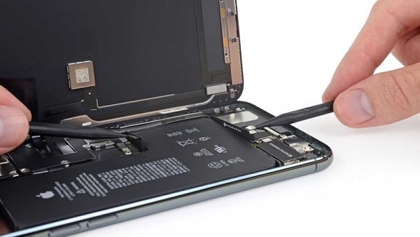 iPhone còn bảo hành chính hãng Apple