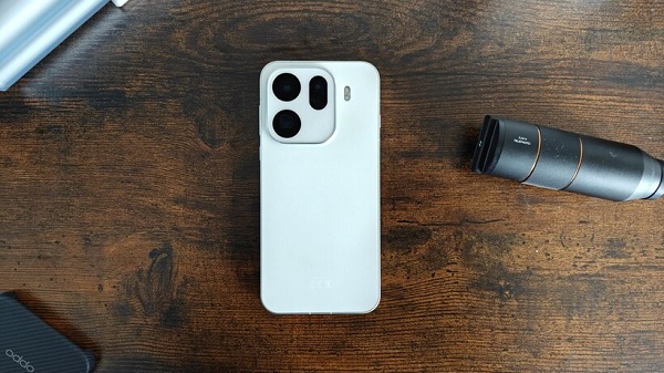 OPPO Find X9 Pro được tích hợp viên pin dung lượng 7.500 mAh