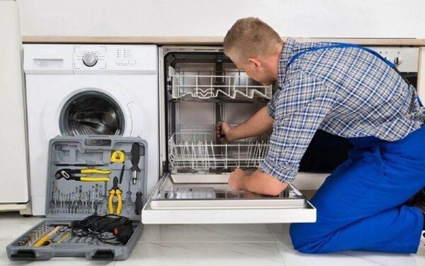 Kiểm tra lỗi cảm biến hoặc bo mạch