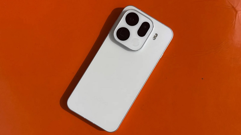 OPPO Find X9 Pro có màu đỏ không