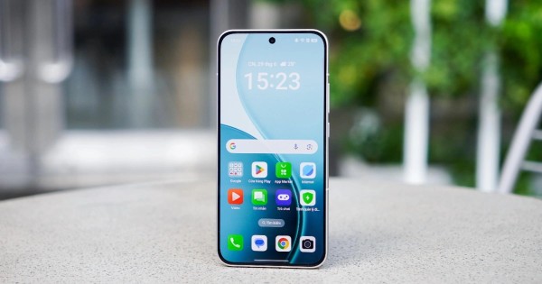 OPPO Reno15 sẽ sử dụng màn hình phẳng 6.3 inch
