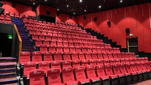 Rạp chiếu phim Cinestar Đà Lạt có sức chứa khoảng 200 người
