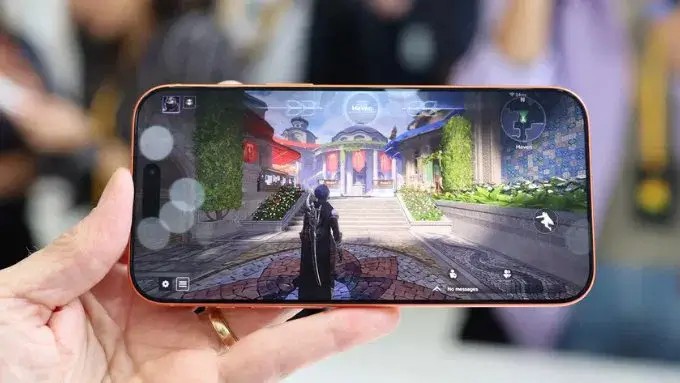 iPhone 17 Pro Max duy trì hiệu năng ổn định khi chơi game