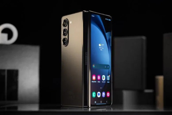 Galaxy Z Fold6 trang bị viên pin 4.400 mAh lớn hơn