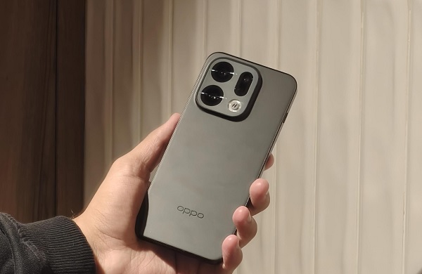 Thiết kế của OPPO Find X9