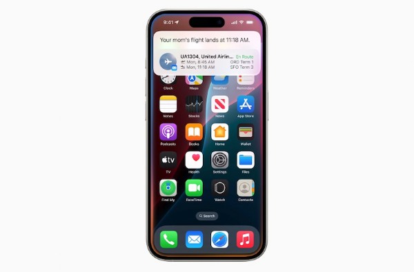 Hỏi Siri về chuyến bay: “Siri, tell me how is flight [mã chuyến bay] from [hãng hàng không]?”