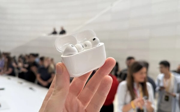 AirPods Pro 3 nâng cấp thời lượng pin lên 8 giờ khi bật ANC