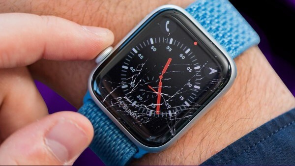 Apple Watch bị rơi gây đứt mạch, ảnh hưởng đến cell pin