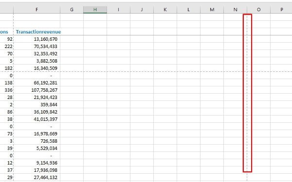 Kéo căn chỉnh dữ liệu nằm gọn trong vùng nét đứt