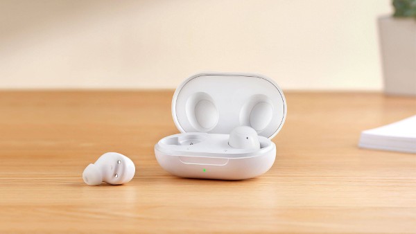 Sử dụng tai nghe chính hãng tương thích với OPPO