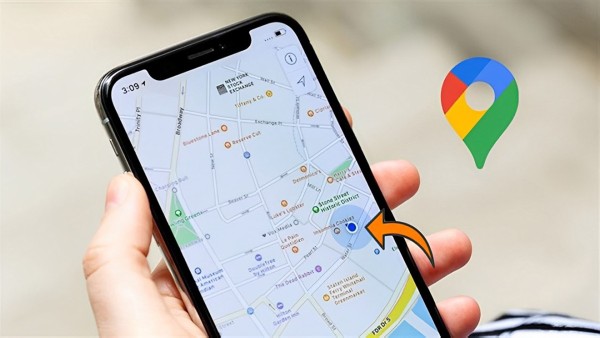 Bản đồ tự động hiển thị chấm xanh lam tại vị trí bạn đang đứng