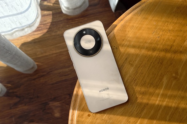 Viên pin chính là "át chủ bài" của HONOR X9d 5G với dung lượng 8.300 mAh