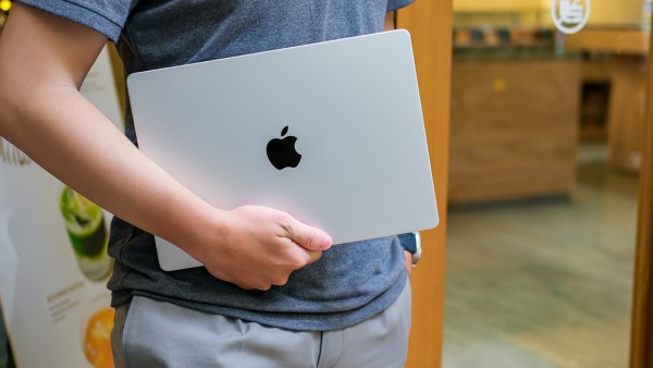 Một số nhóm sinh viên thường chọn dùng MacBook