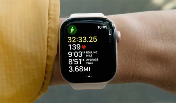 Apple Watch Series 10 là đồng hồ thông minh theo dõi sức khỏe toàn diện