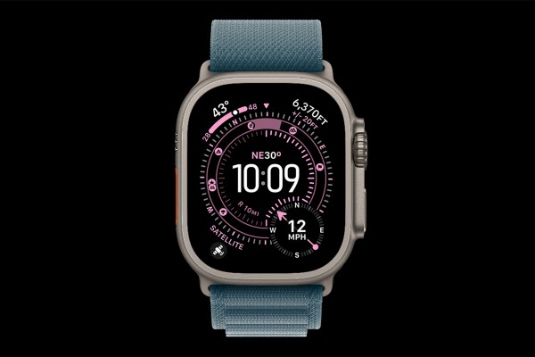 Apple Watch Ultra 3 trang bị màn hình LTPO3 viền mỏng hơn 24% 