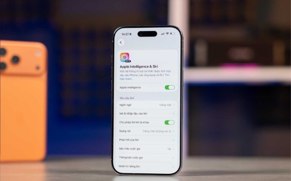 Apple Intelligence trên iOS 26.1 đã hỗ trợ tiếng Việt