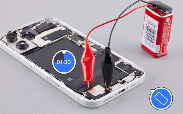 Kỹ thuật độ pin iPhone thực hiện với những thao tác phức tạp 