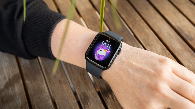 how to silence apple watch