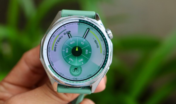 Huawei Watch GT 6 trang bị màn hình AMOLED độ phân giải cao