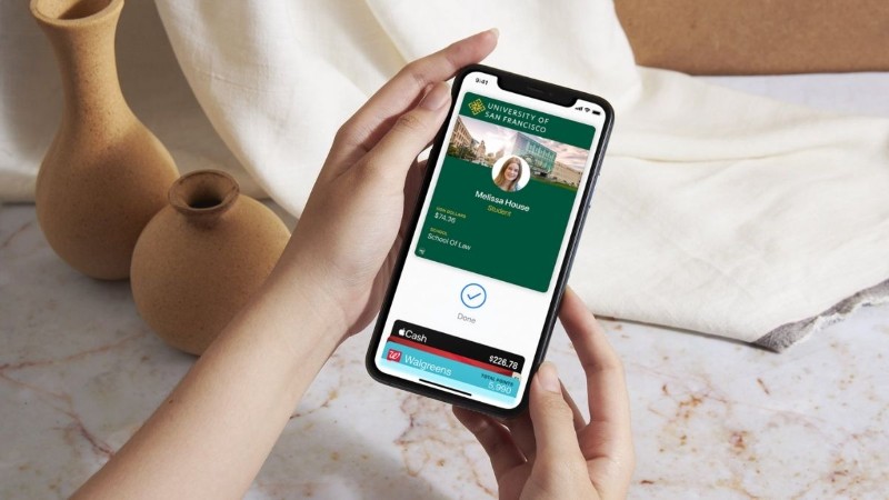 Thẻ sinh viên điện tử được lưu trực tiếp trên iPhone hoặc Apple Watch